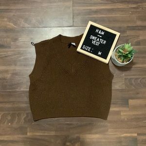 🚨5/40$🚨H&M’s Ribbed Sweater Vest NWOT